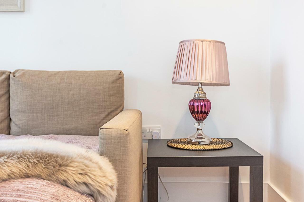 Knightsbridge Dream Apartment Лондон Екстер'єр фото
